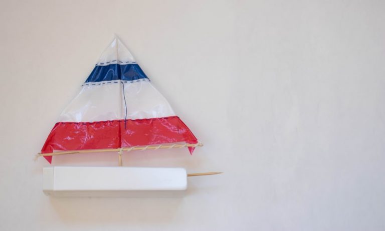 21 idées d’artisanat de bateau de bâton de popsicle pour les enfants
