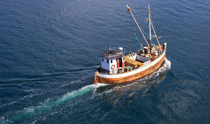 commercial-fishing-boat-cost