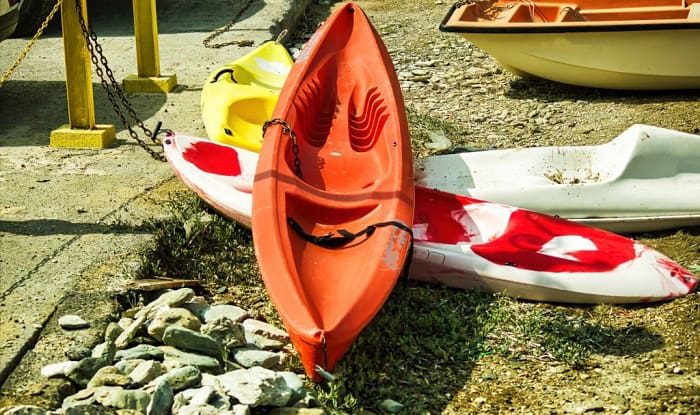 Comment verrouiller un kayak à l’extérieur ? – Les 2 moyens les plus sûrs