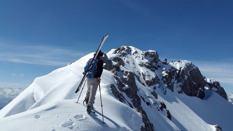 Combien de calories brûlez-vous en faisant du ski ? (Plus que vous ne le pensez)